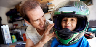 Kaski motocyklowe dla dzieci – na co zwracać uwagę?