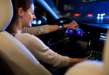 Sposoby na umilenie długiej podróży samochodem Sposoby na umilenie długiej podróży samochodem