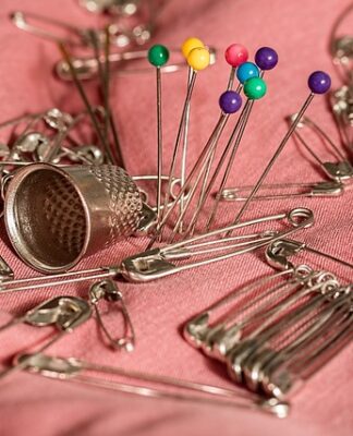 Czym smarować szpilki głowicy?