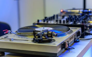 Co oznacza żółta kontrolka ESP? Co oznacza żółta kontrolka ESP?