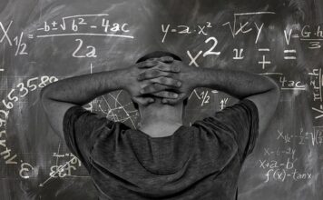 Jakie są przykłady bezwładności?