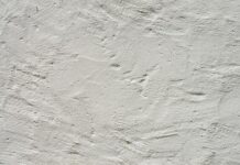 Czy szlifierka do gipsu można szlifować drewno?