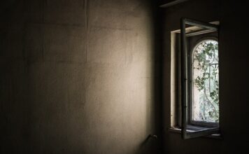 Jak Odparować okno?